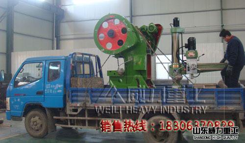 zq3032機(jī)械搖臂鉆床裝車發(fā)貨