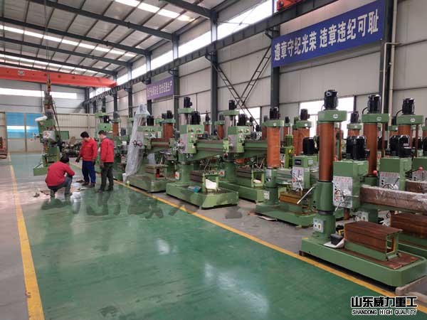 Z3063液壓搖臂鉆發(fā)貨